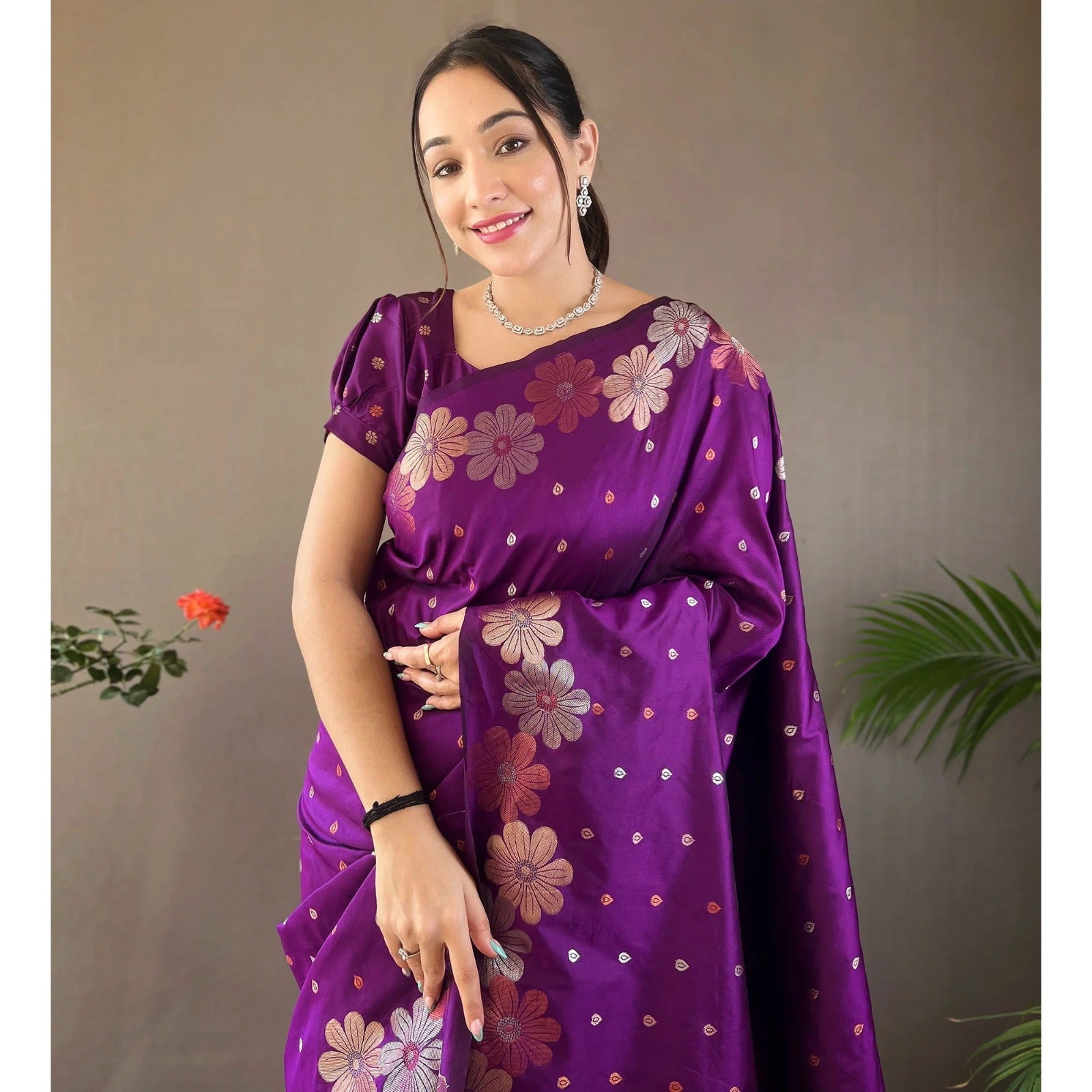 Flower pattern Soft silk Saree