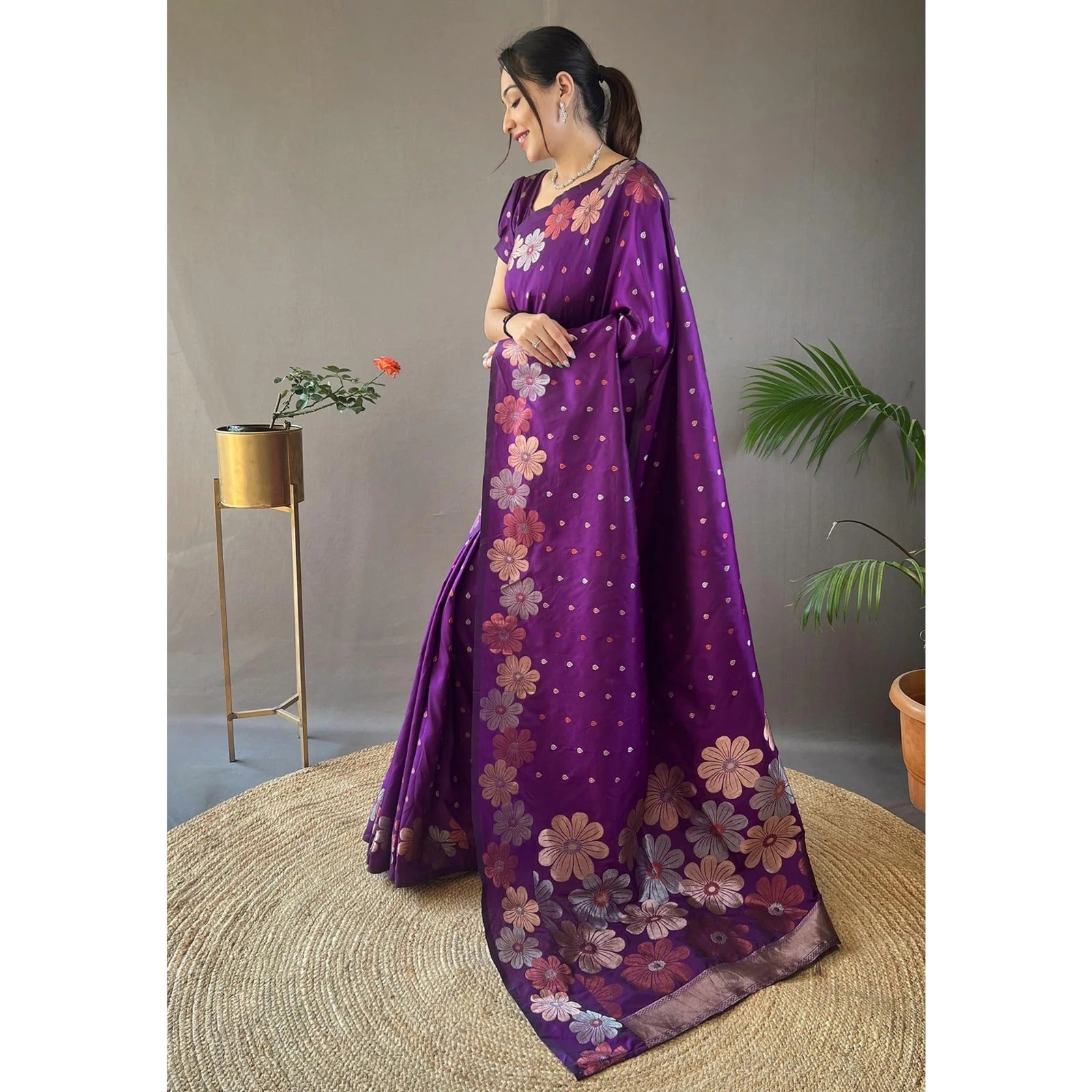 Flower pattern Soft silk Saree