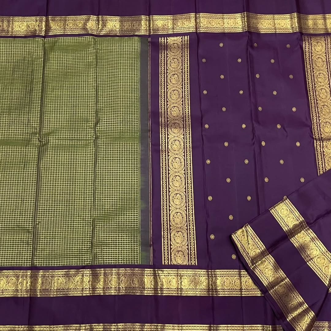 Checks pattern Banarasi silk Saree
