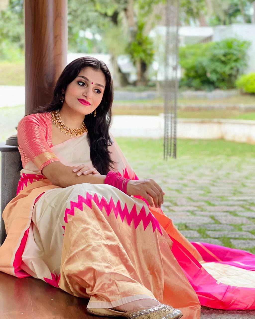 Beige pink Silk Saree